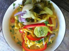 Free Bird Cafe food